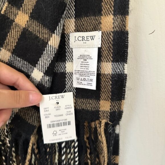 J CREW Black, White & Beige/Tan Flannel Soft Long Scarf - NWT - Picture 2 of 3